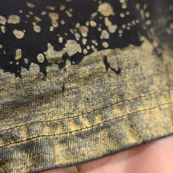 Men's L Switch Remarkable Red Pooh Winning T-shirt - Picture 6 of 9